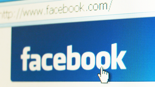 Report: Facebook Testing Instapaper-Style "Save For Later" Button